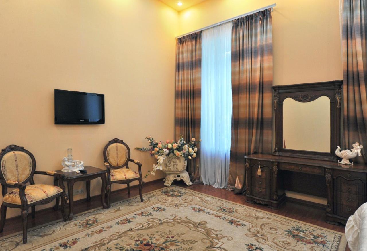 Hotel Reno On Deribasovskaya Odessa Eksteriør bilde