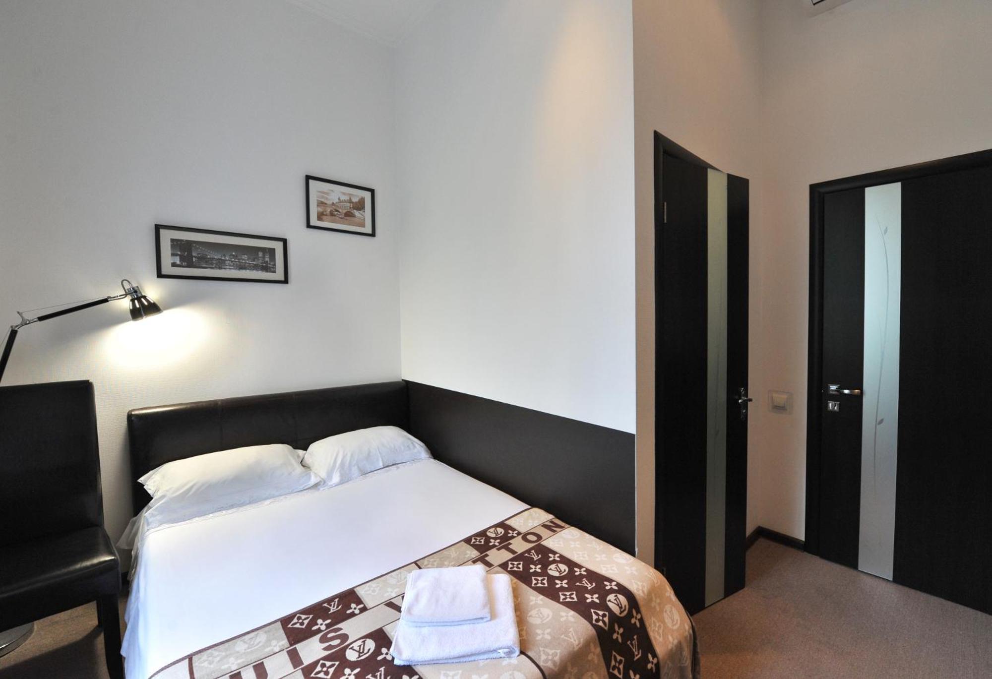 Hotel Reno On Deribasovskaya Odessa Eksteriør bilde