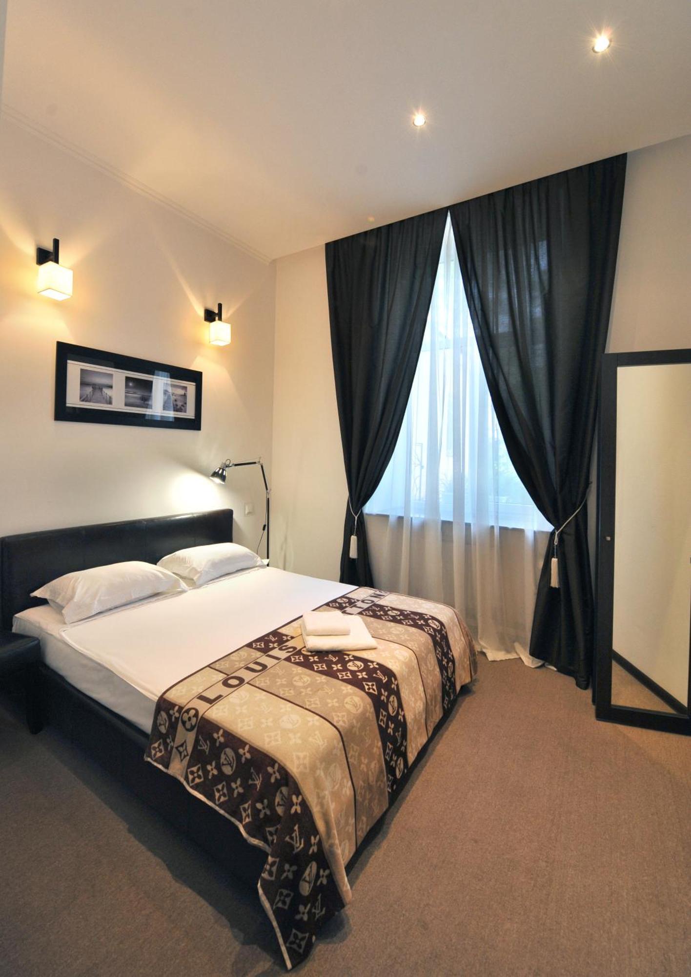 Hotel Reno On Deribasovskaya Odessa Eksteriør bilde